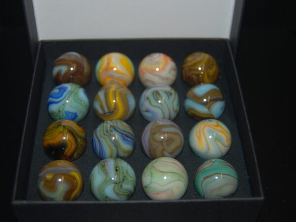 Collector Box Dave & Mamie Veterans Marbles Made 2010